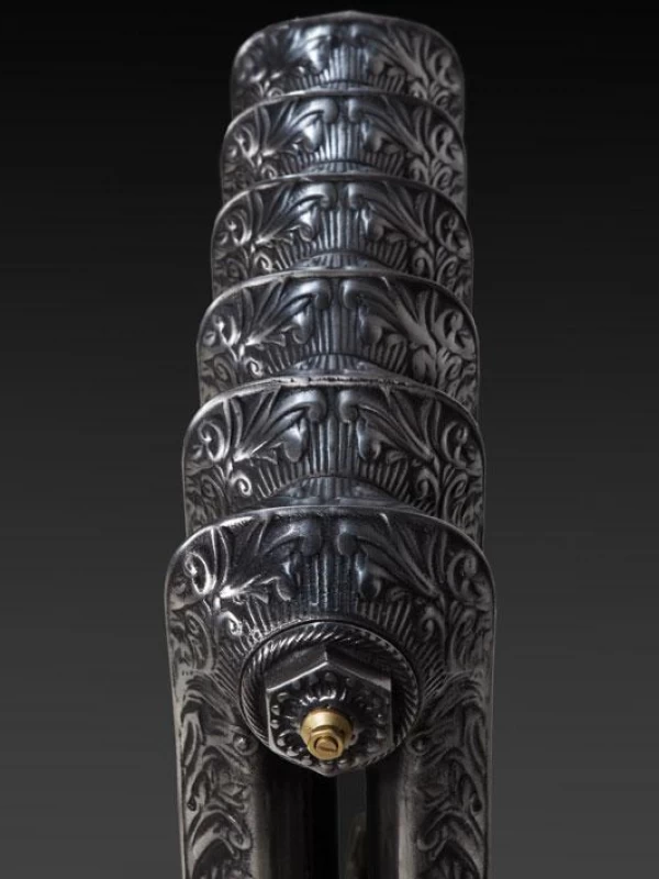 Shaftsbury Cast Iron Radiator 540mm High, 17 Sections